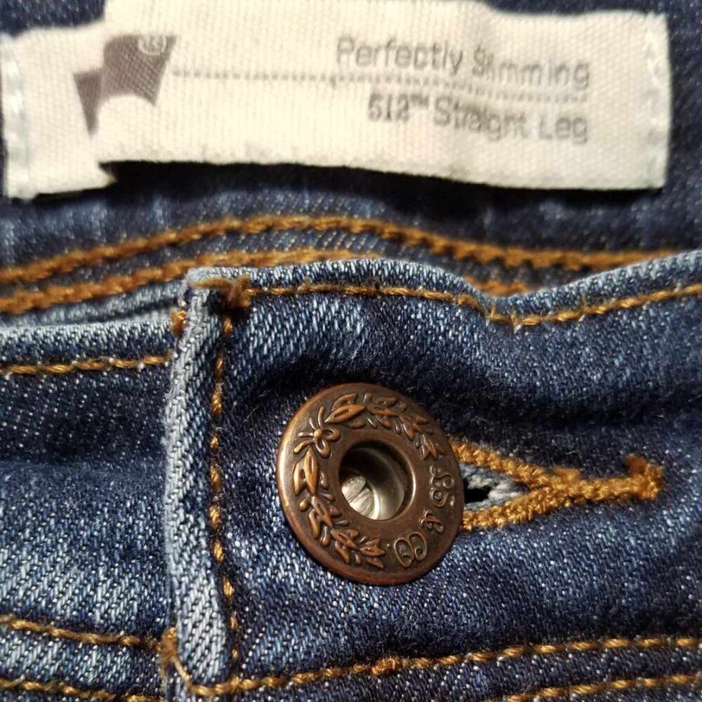 Levis 512 Perfectly Slimming Straight Leg Jeans size 16M - Picture 2 of 12